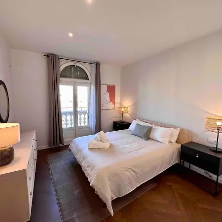 Appartement Centro, En Diagonal Junto A Sagrada Familia